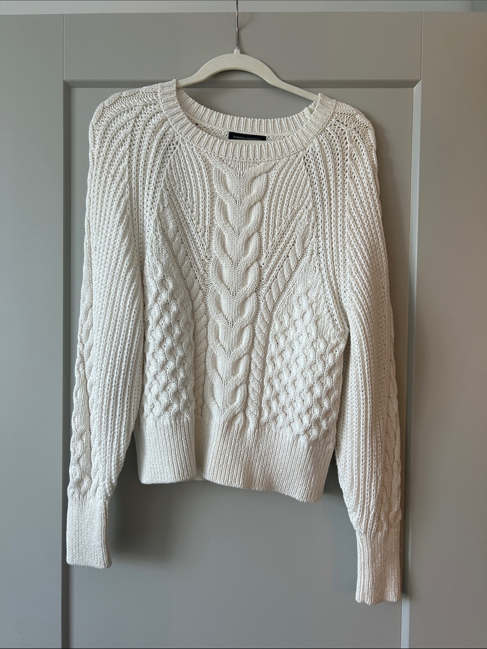 Banana Republic Cream Cable Crewneck Sweater